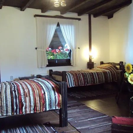 Guest House Golemanite * Golemanite