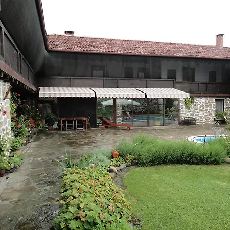 Guest House Golemanite Πανσιόν Golemanite